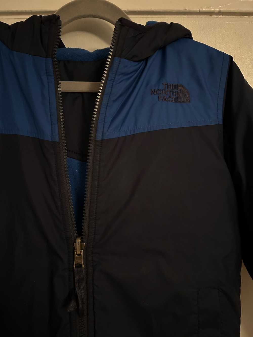 The North Face Reversible Navy & Royal Blue Hooded Jacket | youth XS (6) - Picture 2 of 9